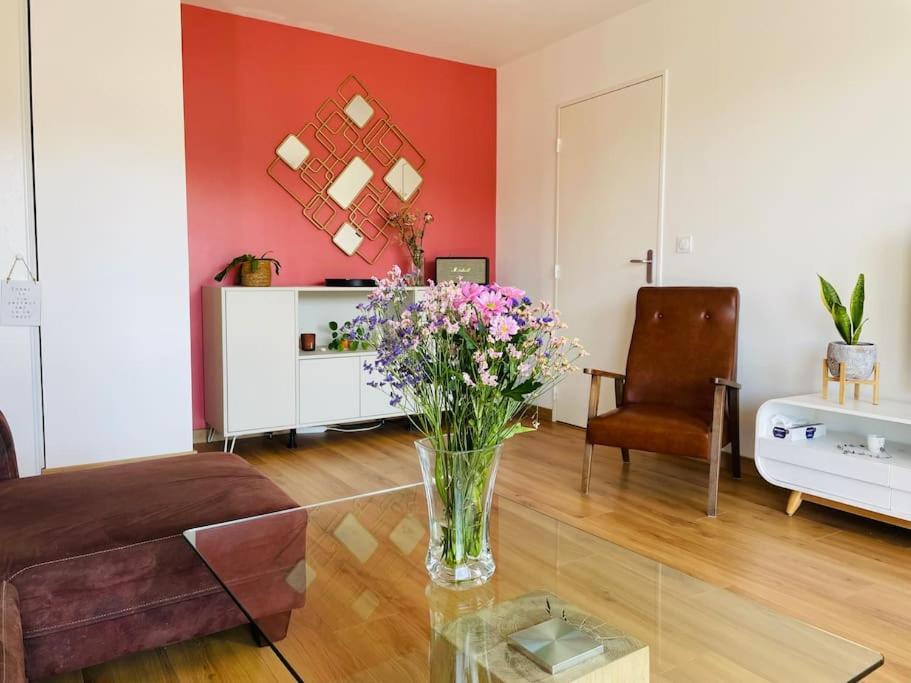 Calme Avec Beau Balcon & Parking A La Courrouze, Proche Centre Appartement Rennes